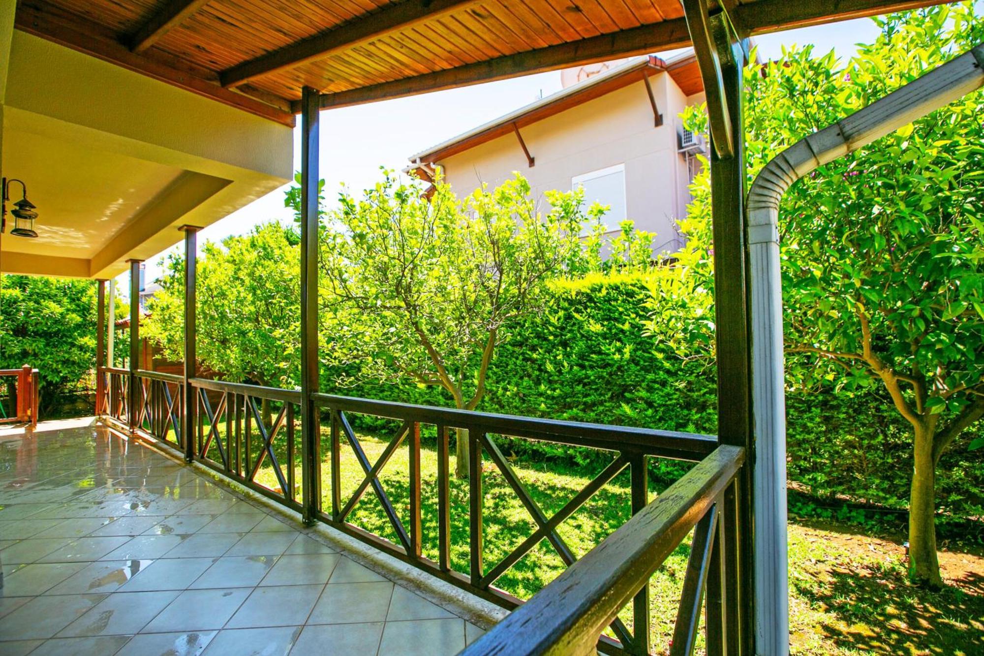 Paradise Town Villa Hazel Белек Екстериор снимка
